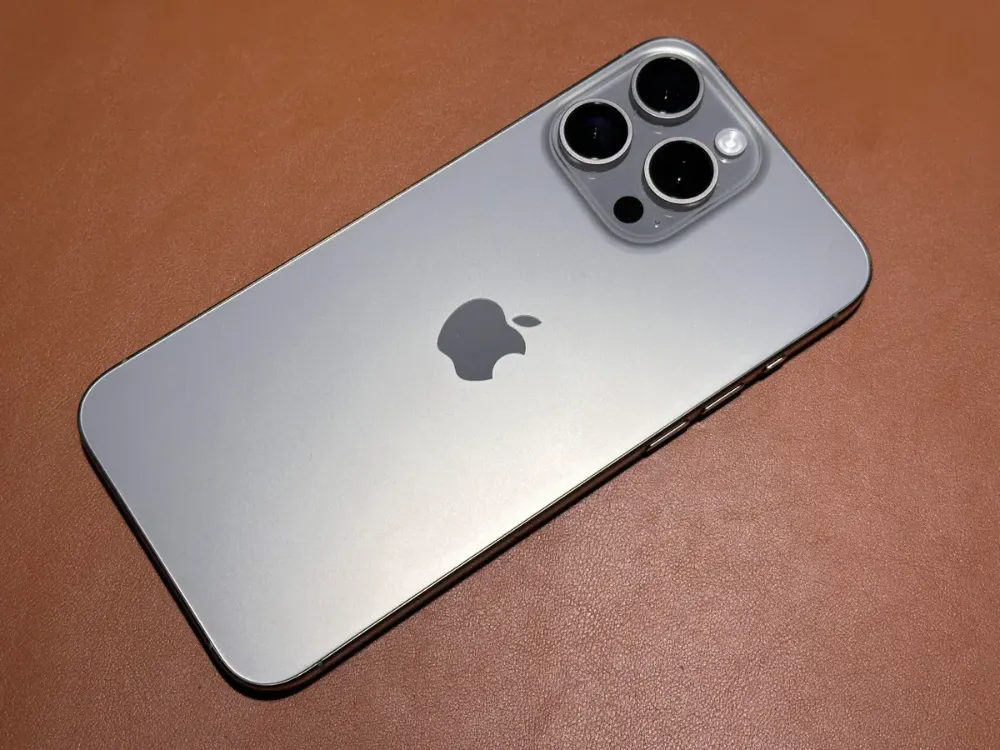 iPhone 16 modellerinin maketleri sızdırıldı: Plus, Pro ve Pro Max renkleri ve özellikleri belli oldu!