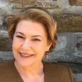 Zeynep Eronat: Yeteneğiyle Parlayan Yıldız ve Hayatına Dair Tüm Bilgiler!