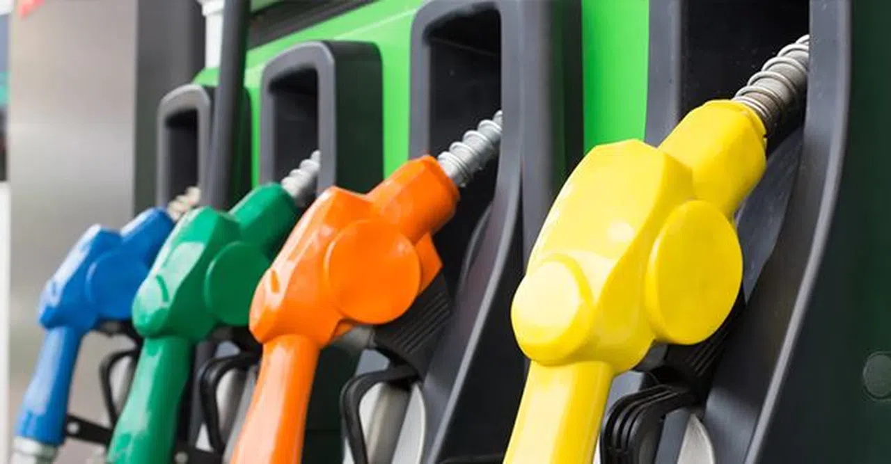 Petrol fiyatlarının ateşi yükseldi! Benzin ve motorine yeni zam var mı?