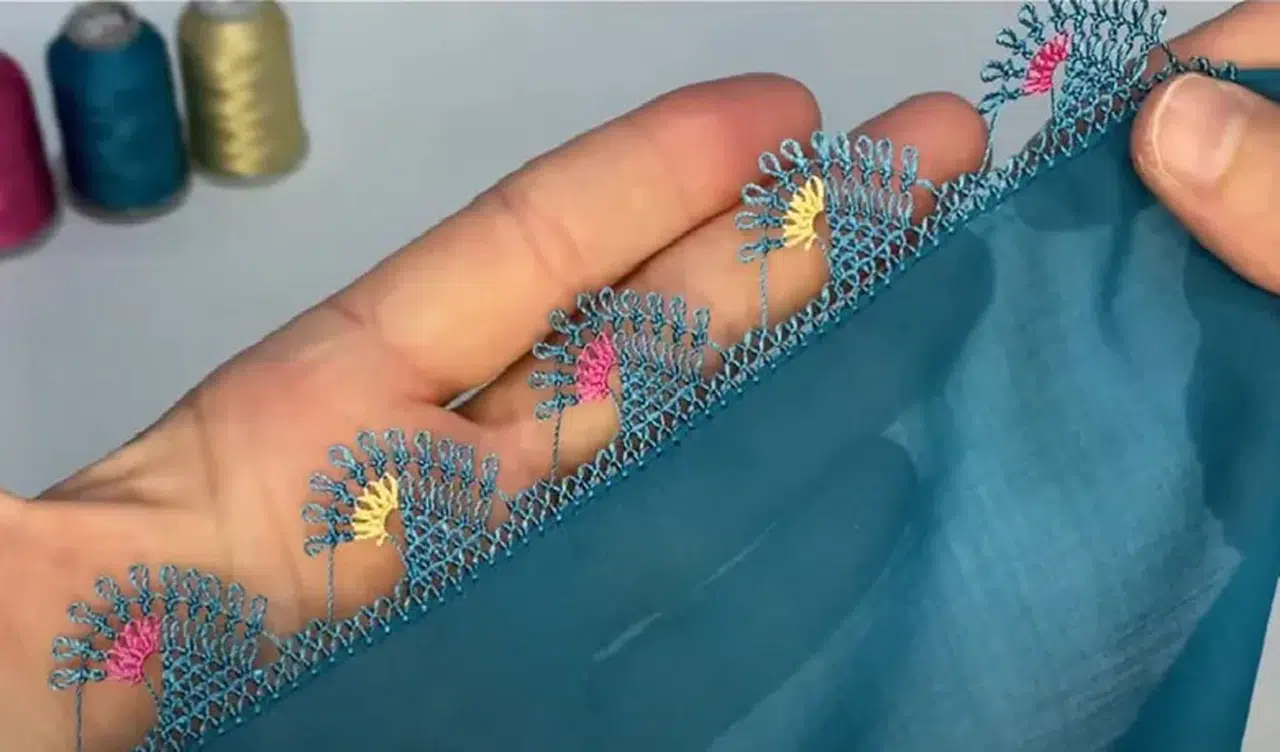 Erzurum'da Geleneksel İğne Oyaları Sergisi Büyük İlgi Görüyor