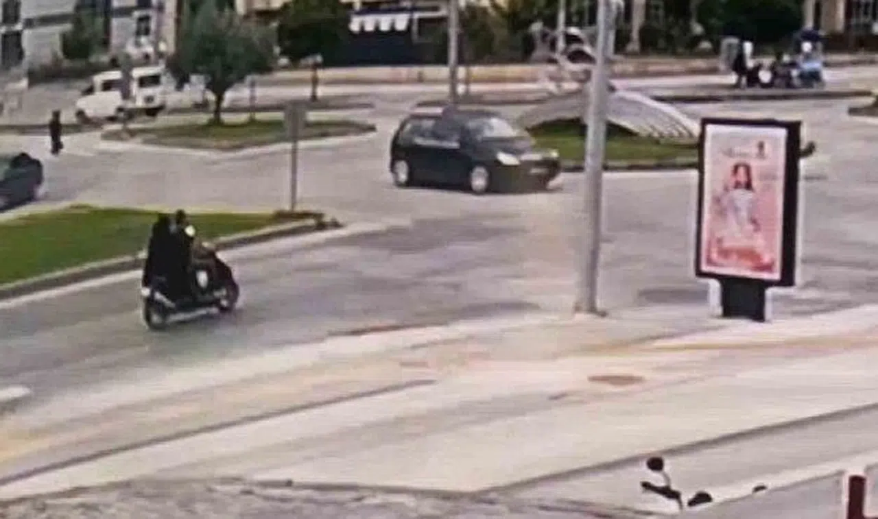 Tokat'ta Otomobille Çarpışan Motosikletteki 2 Kişi Yaralandı!