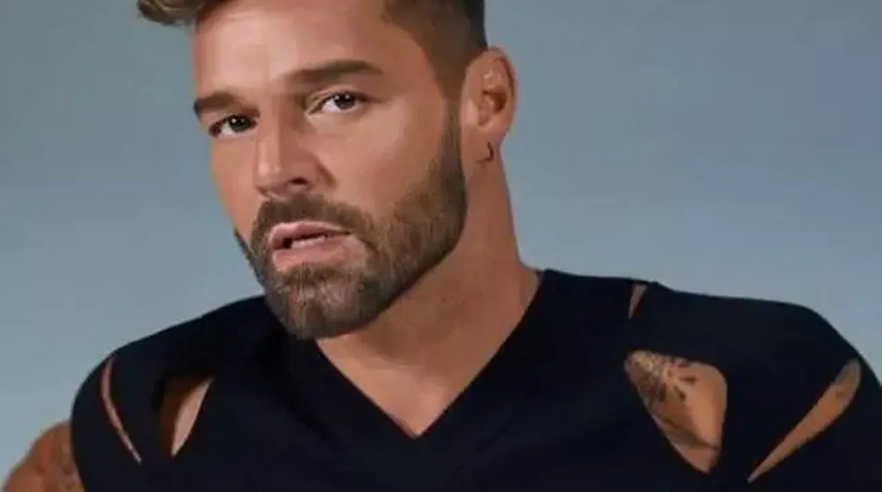 Ricky Martin çıplak güneşlenirken paylaştı! "Boşanma yaramadı"