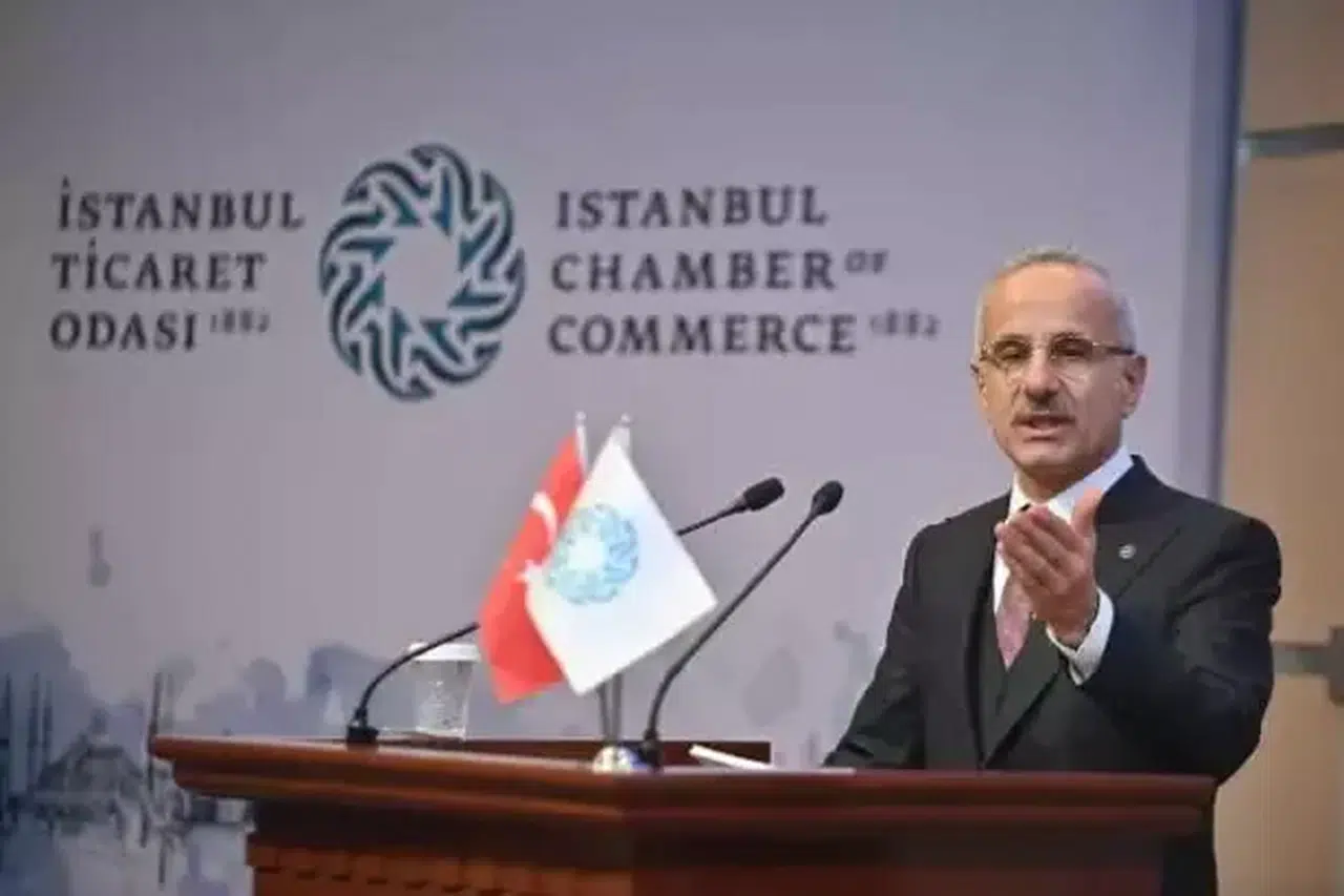 Bakan Uraloğlu: YSS Köprüsü'ndeki demiryolu projesini 2028'de hayata geçirmiş oluruz