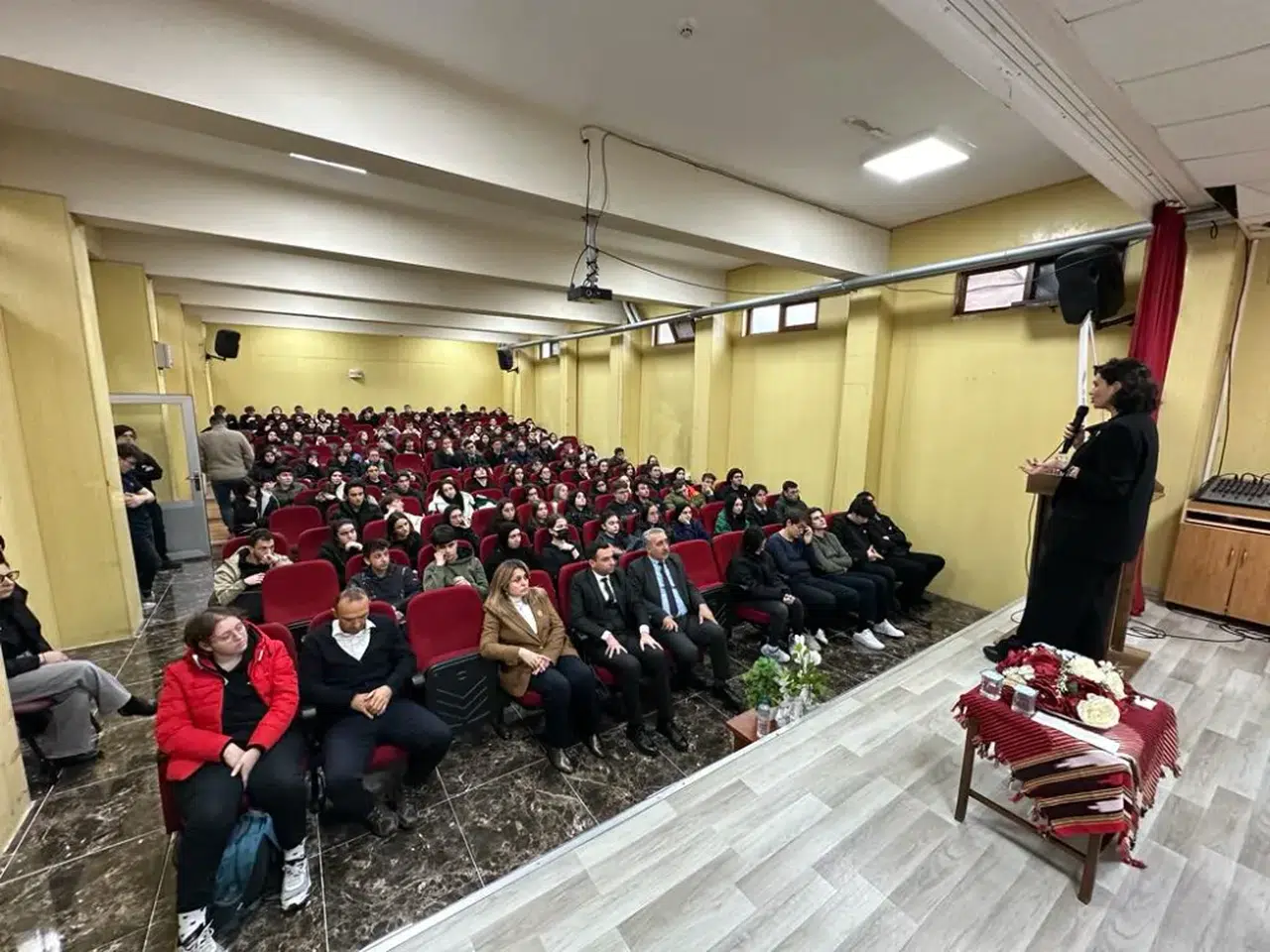 RİBEGEM tarafından "sınav kaygısı ve stresi yenmek" konulu konferanslar düzenlendi
