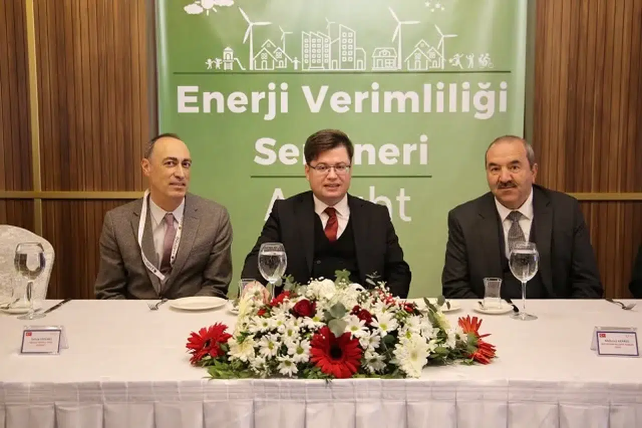Erzurum Vali Vekili Lokman Düzgün, Enerji Verimliliği Seminerinde Konuştu