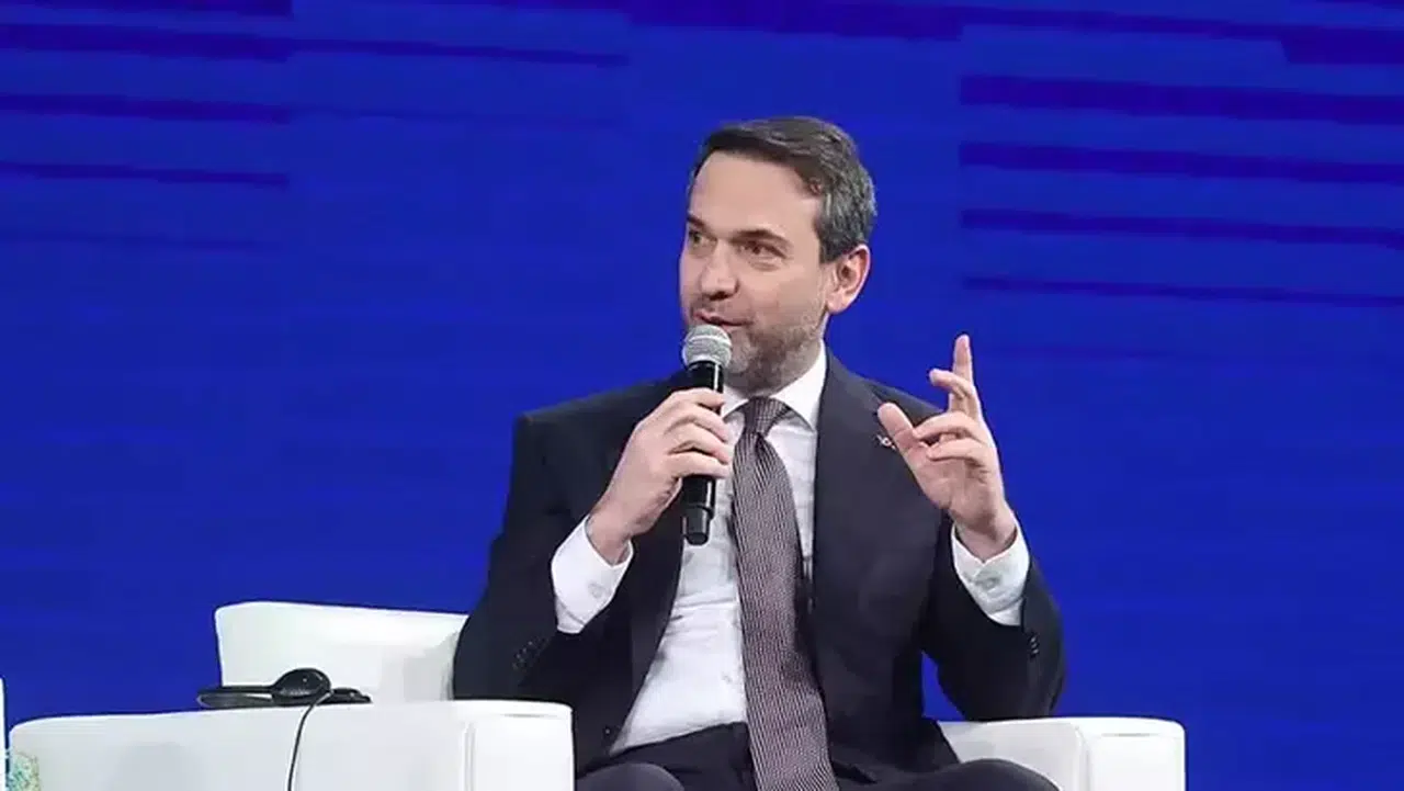 Bakan Bayraktar, Libya Enerji ve Ekonomi Zirvesi'ne katıldı