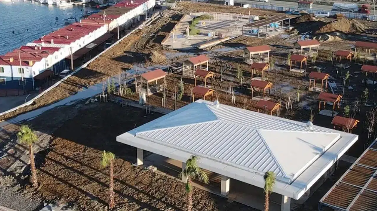 İyidere'de Millet Bahçesi Çalışmaları Hız Kesmeden Devam Ediyor