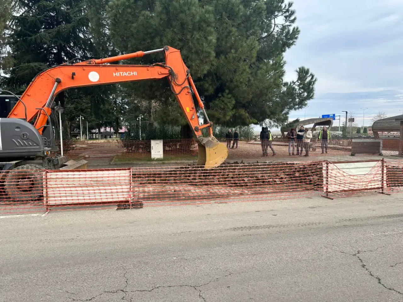 Vakfıkebir'de Gülbahar Hatun Caddesi'nde Peyzaj Çalışmaları Başladı