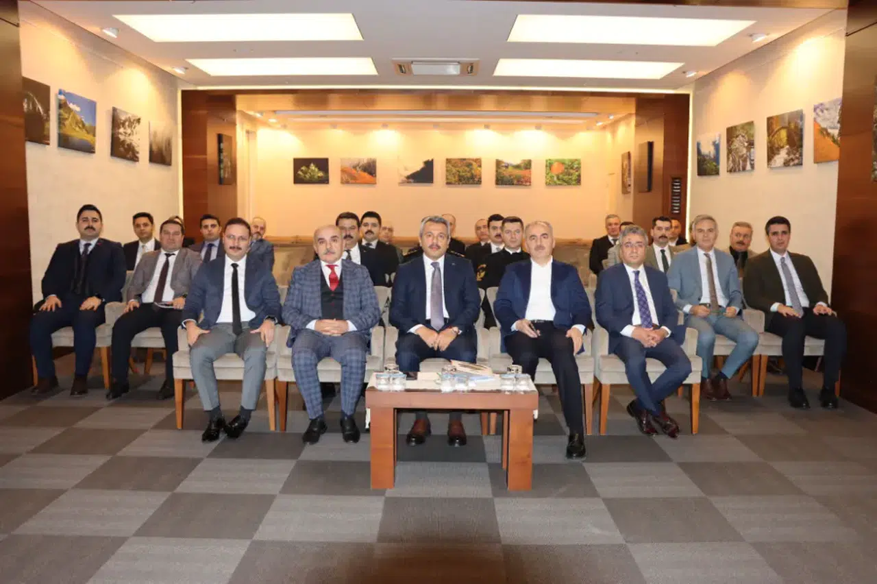 Vali Baydaş'ın önderliğinde seçim güvenliği toplantısı yapıldı