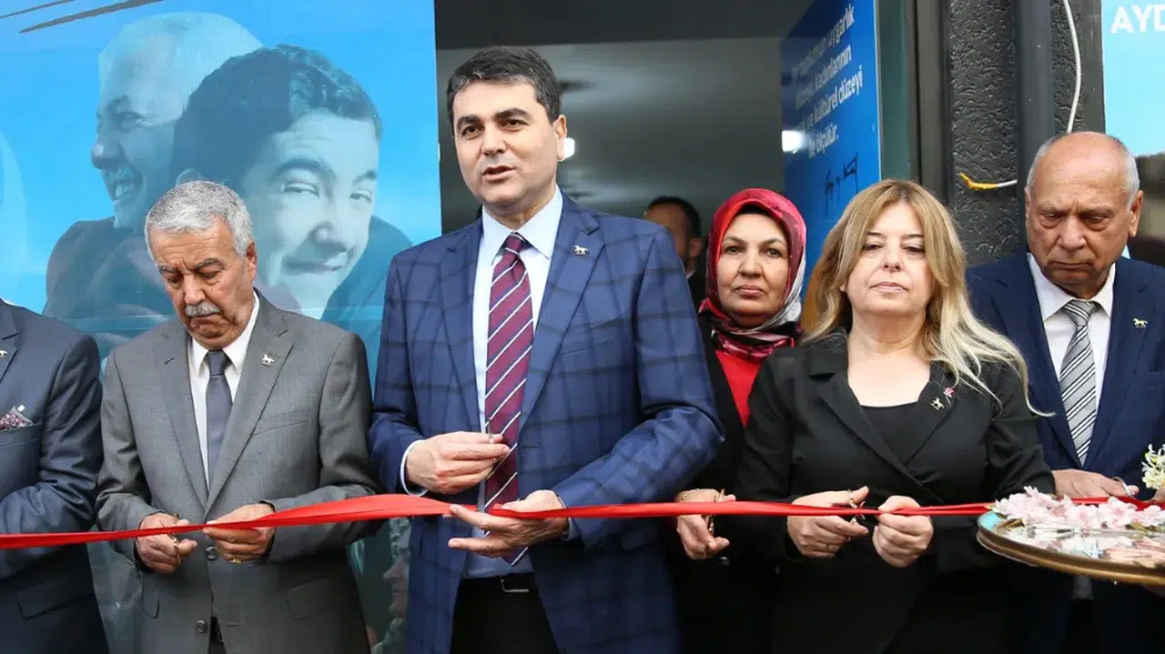 DP lideri Uysal: Seçilen başkanlar memleketin her meselesinin sahibi olacak