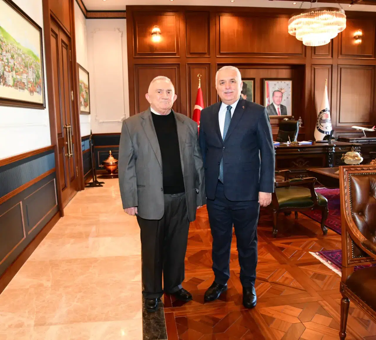 Trabzon Huzurevi Sakini Vali Yıldırım'ı Ziyaret Etti