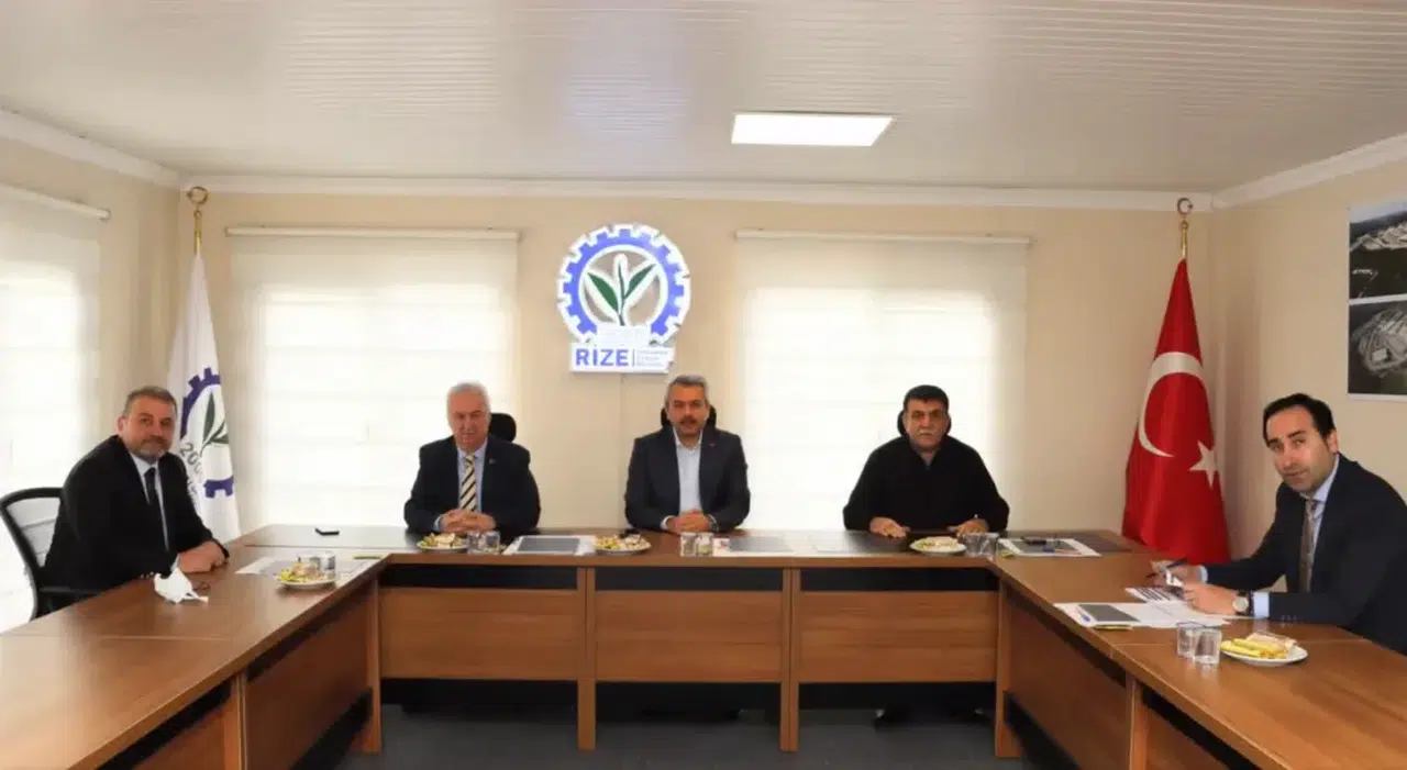 OSB Ocak ayı Yönetim Kurulu Toplantısı Vali Baydaş başkanlığında gerçekleştirildi