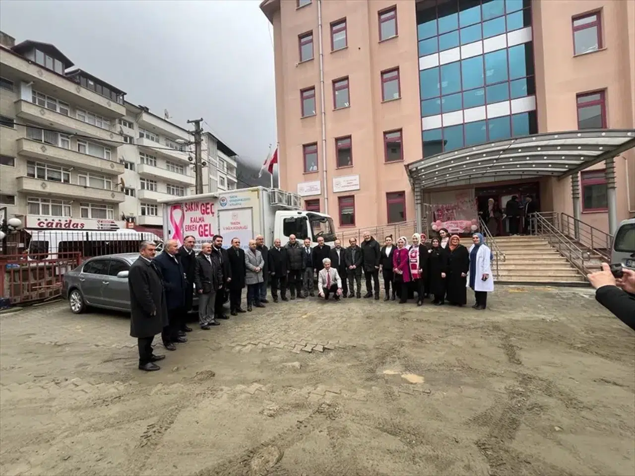 Trabzon'da Mobil Mamografi Aracı Kanser Taramalarına Hizmet Verecek