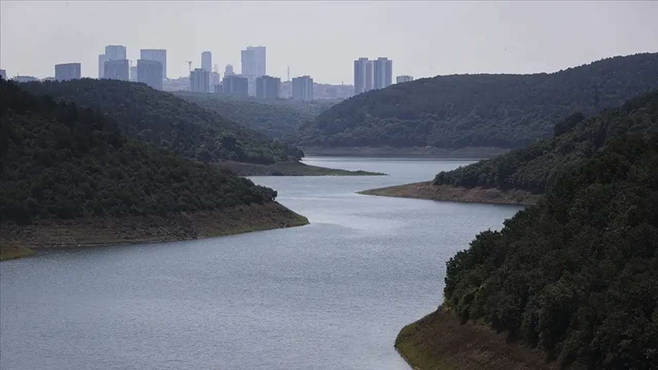 İstanbul'un barajlarındaki doluluk oranı yüzde 52,37 olarak ölçüldü