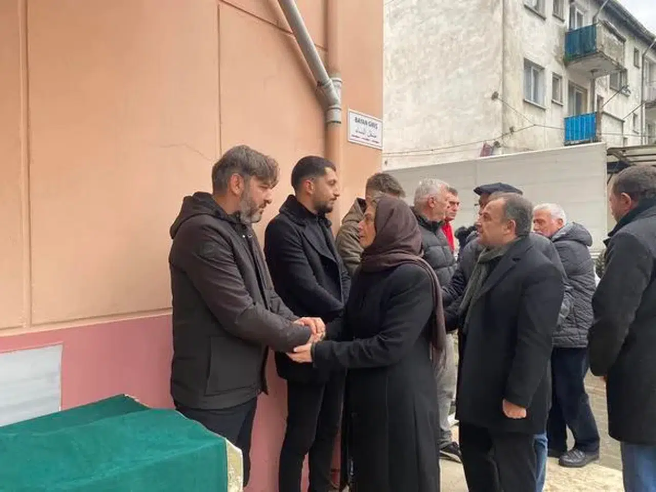 TBMM Başkanlık Divanı Üyesi CHP'li Suiçmez, Sadıklar Ailesine Başsağlığı Diledi