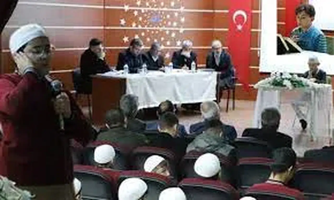 Bayburt'ta Kur'an-ı Kerim'i Güzel Okuma Yarışması Düzenlendi