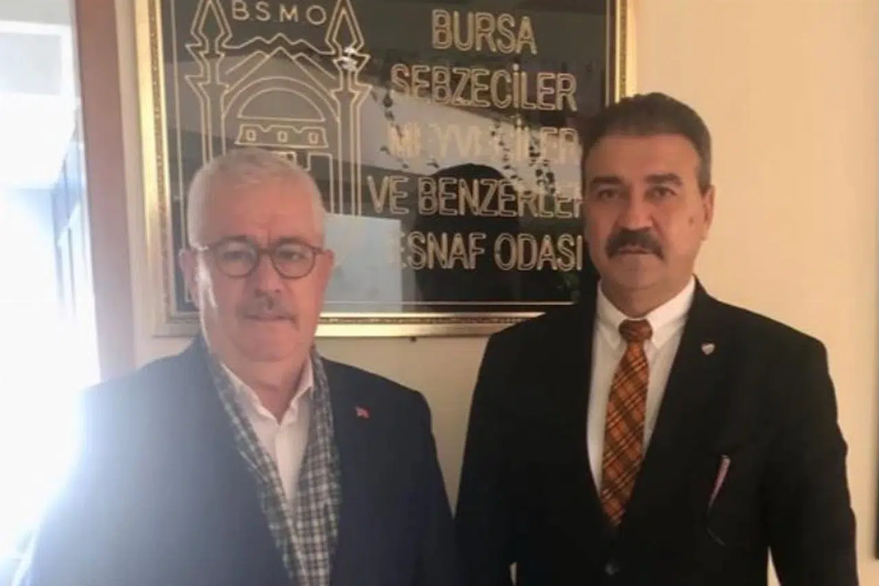 Şefikoğlu, Gürsu pazarcı esnafının sorunlarını yöneticilerinden dinledi