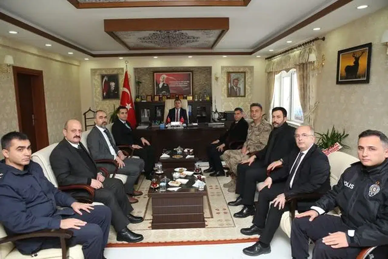 Bayburt Valisi Eldivan, Demirözü'nde incelemelerde bulundu