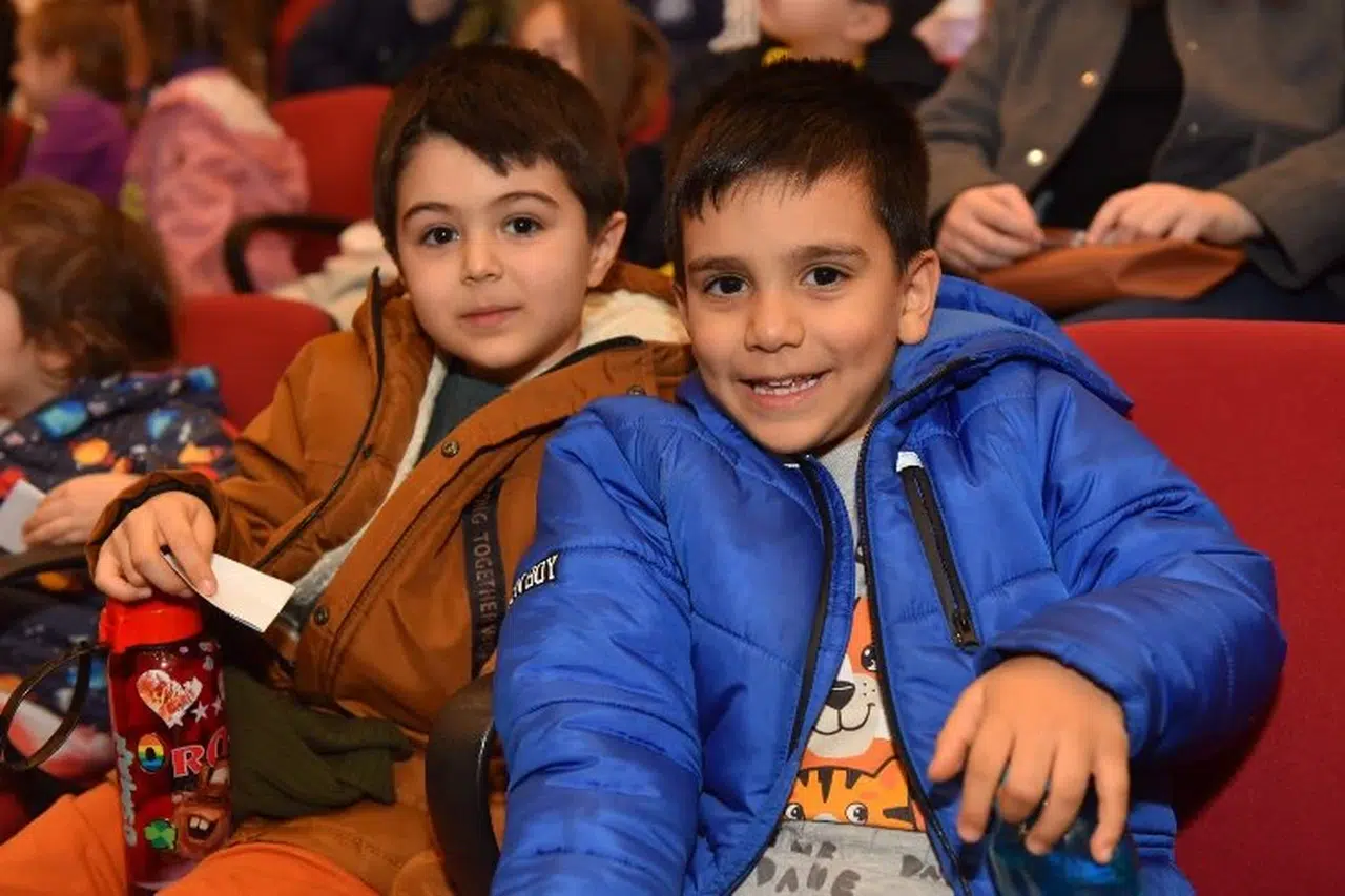 Bursa Yıldırım'da perde çocuklar için açıldı