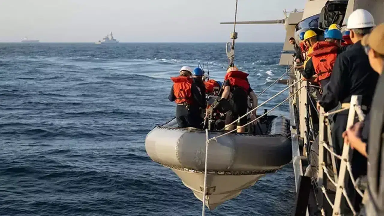 ABD'den Kızıldeniz’de hücum botlarıyla tatbikat