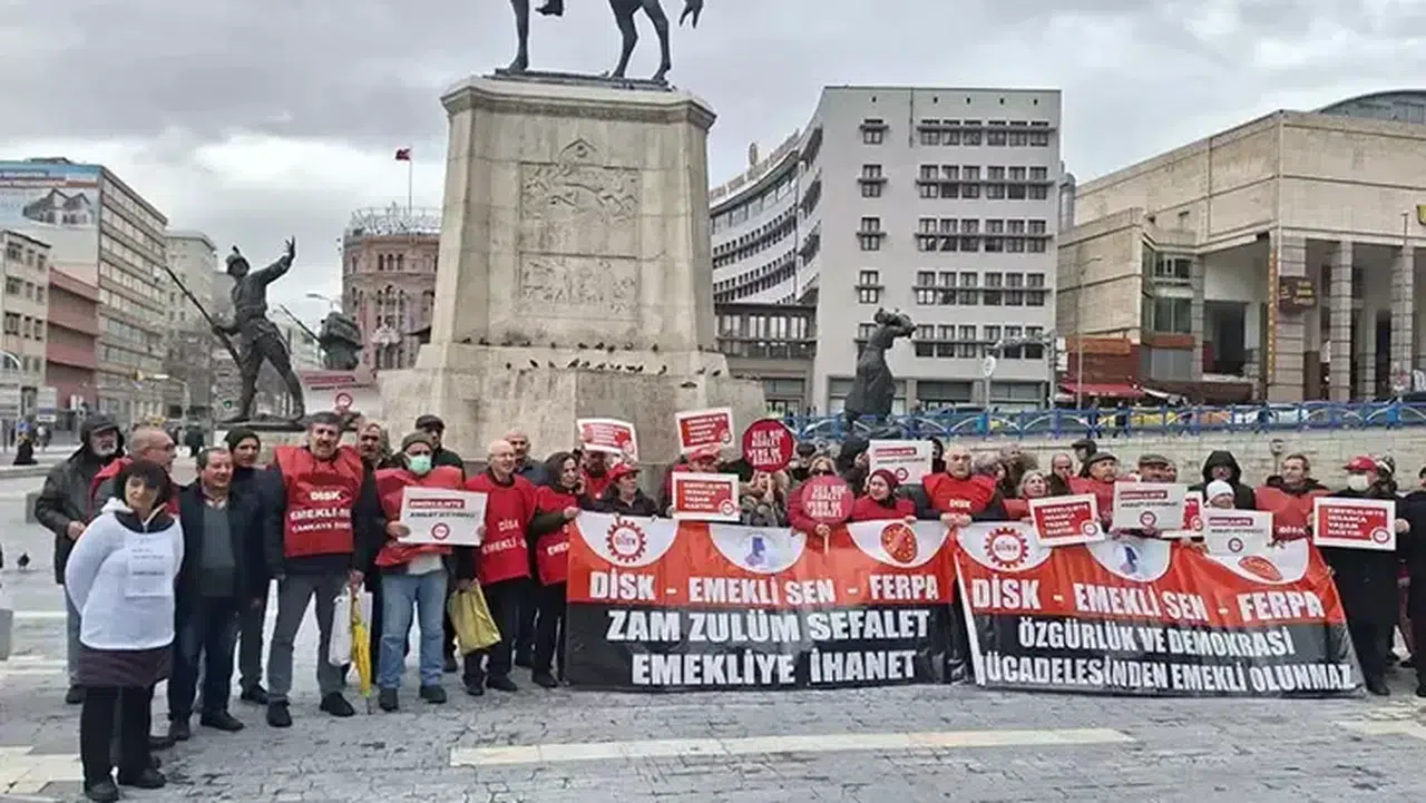 Emekli-Sen üyelerinden 'zam' açıklaması