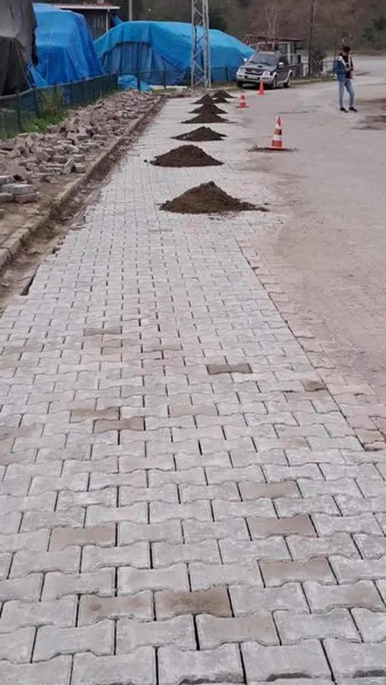 Sürmene'de Doğalgaz Çalışmaları Sonrası Yollarda Onarım Çalışmaları Başladı