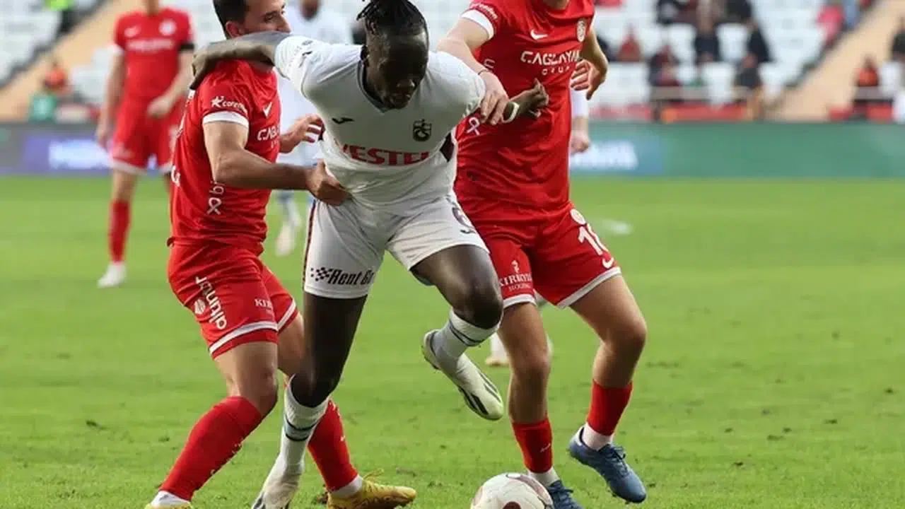 Kadro istikrarsızlığı Trabzonspor'un belini büktü