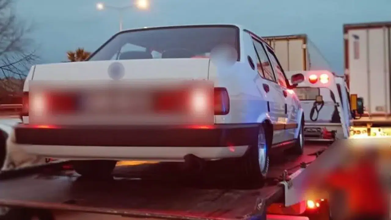 Trabzon'da gürültü çıkararak çevreye rahatsızlık veren 4 araç trafikten men edildi