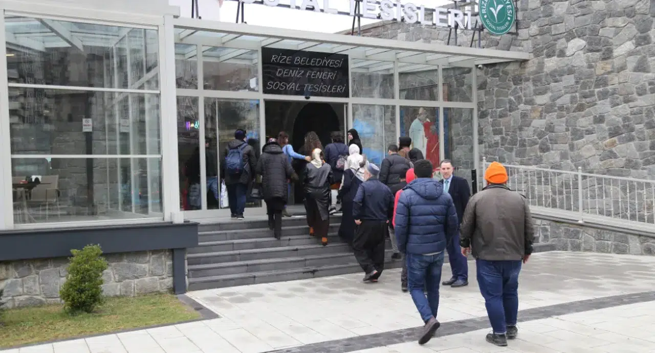 Rize Belediyesi "Dilruba Buluşmaları" Devam Ediyor