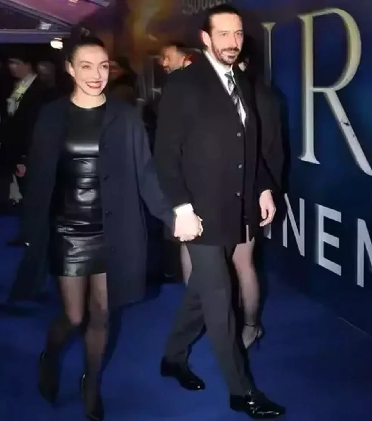 Merve Dizdar yeni aşkıyla galada!