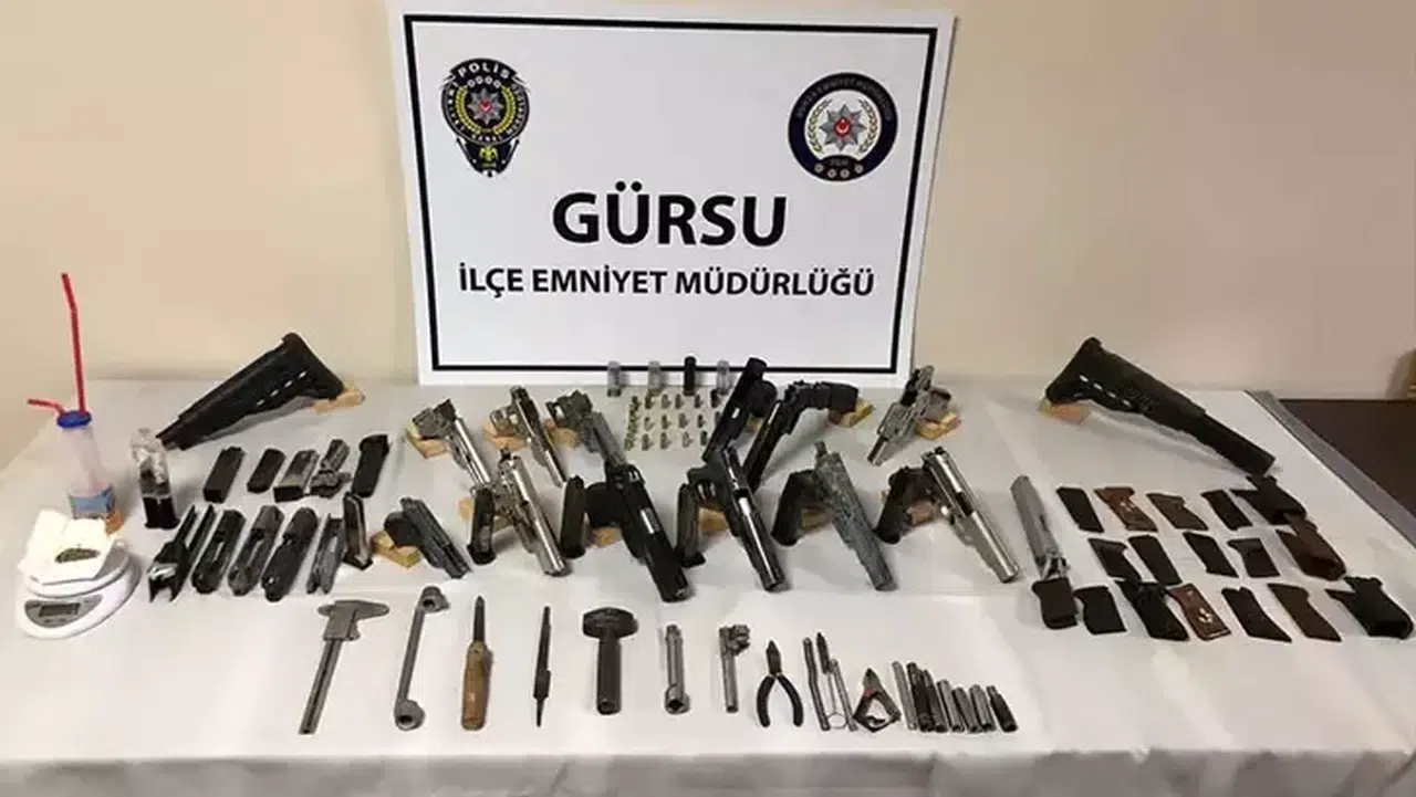 Bursa'da uyuşturucu ve silah ticareti şüphelisine gözaltı