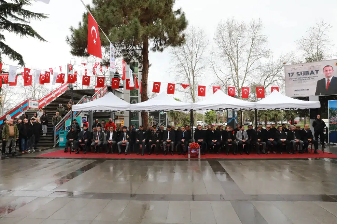 AKÇAABAT’IN KURTULUŞU COŞKUYLA KUTLANDI