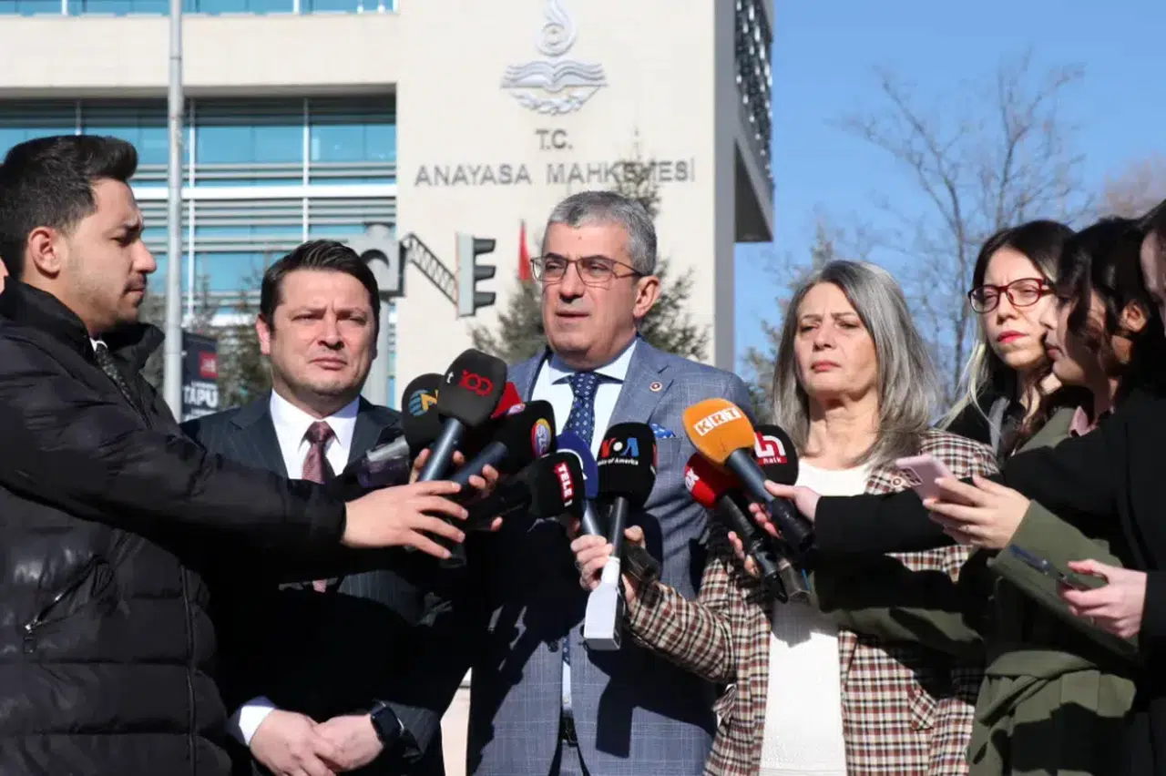 CHP, Can Atalay'ın Milletvekilliğinin Düşürülmesinin İptali İçin Anayasa Mahkemesine Başvurdu