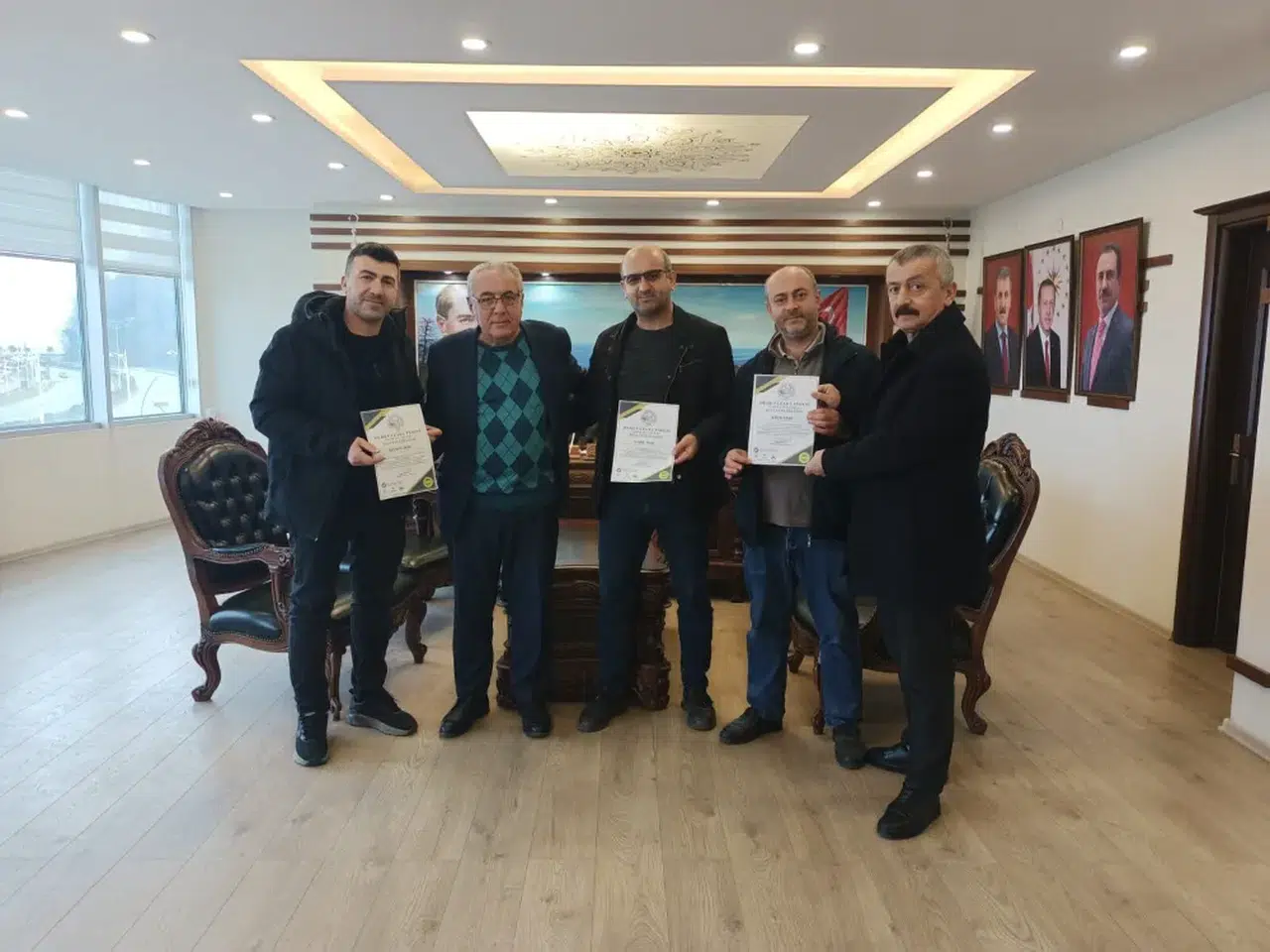 Derepazarı pidecileri "Derepazarı Pidesi'nin" kullanım hakkına ilişkin belgelerini aldılar