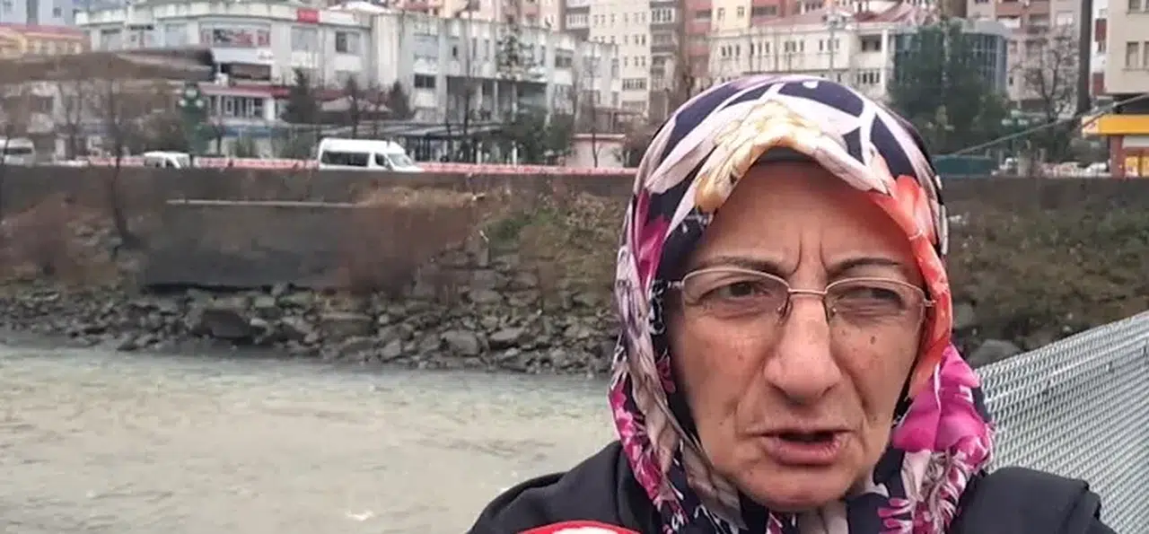 ARTVİNLİ EMEKLİ VATANDAŞ: "BAŞKALARI YİYOR İÇİYOR DA EMEKLİNİN HAKKI YOK MU?"