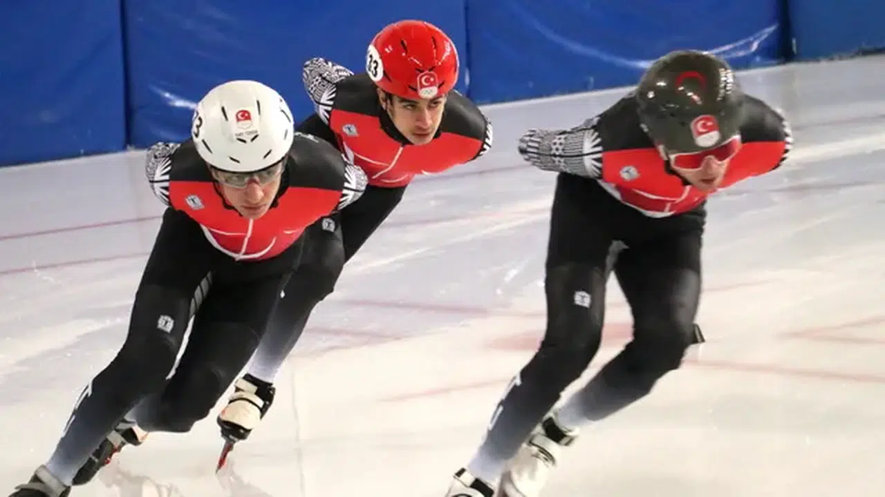 Sürat pateninde Türkiye'ye ilki yaşatan Muhammed Bozdağ, yeni başarılar hedefliyor
