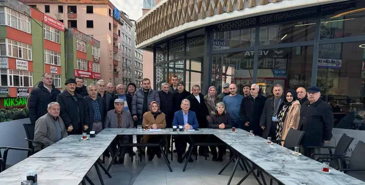 Rize'de İYİ Partiden 100 kişinin istifa ettiği belirtildi