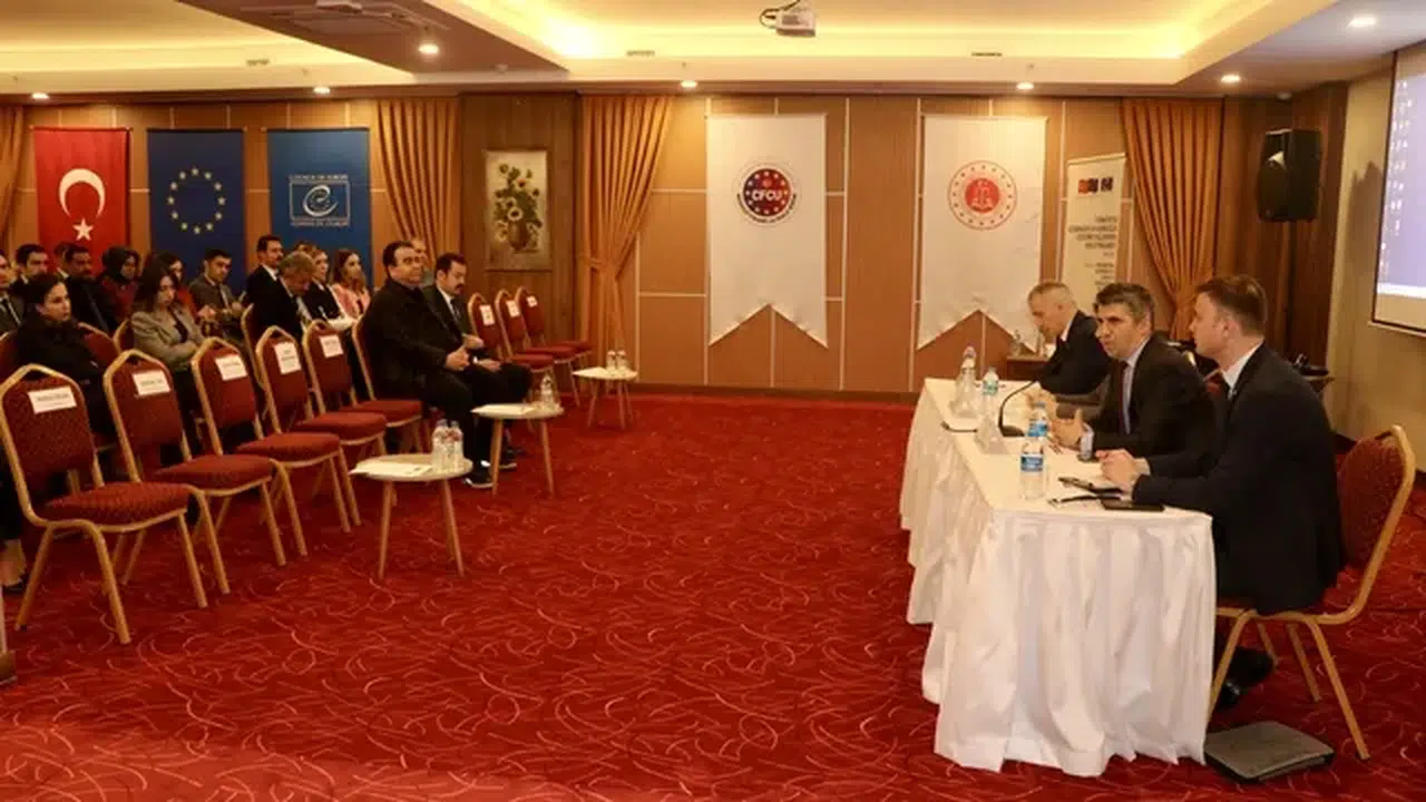 Trabzon'da hakim ve savcıların katıldığı eğitim semineri sona erdi