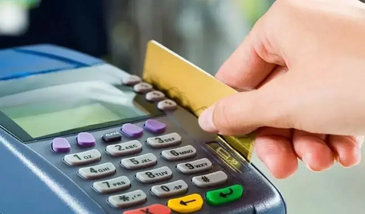 Kredi Kartı Kullanıcılarını Üzen Haber: Taksit Sayısı 3'e Düştü!