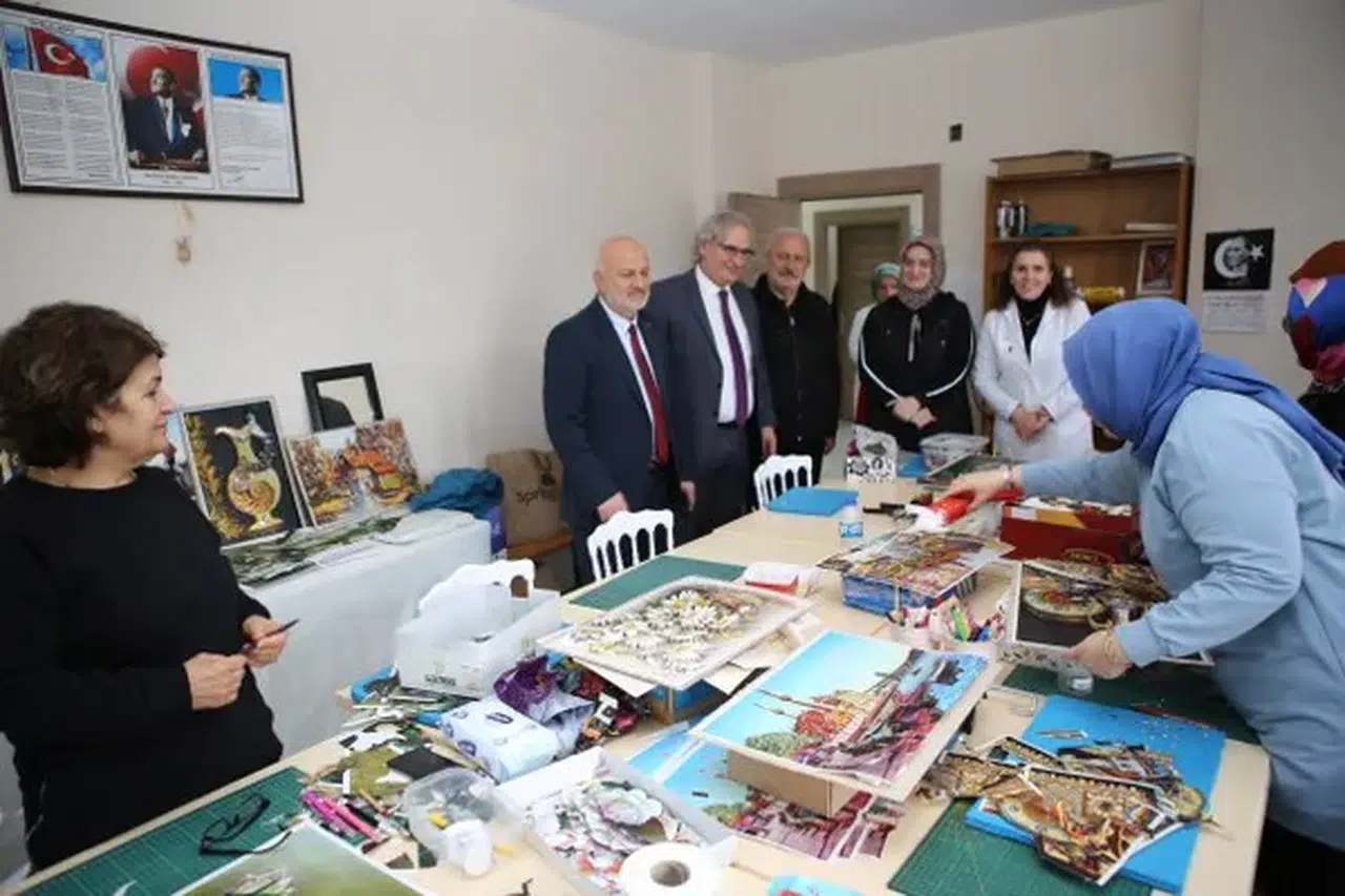 Ardeşen Belediyesi'nden Halk Eğitim Merkezi dönüşümü