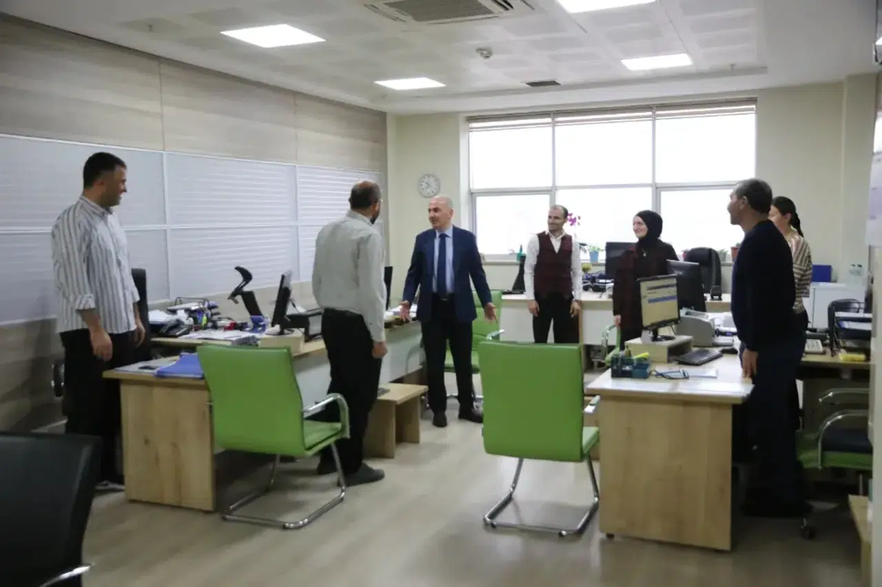 Rahmi Metin İl Sağlık Müdürlüğü'ne ziyarette bulundu