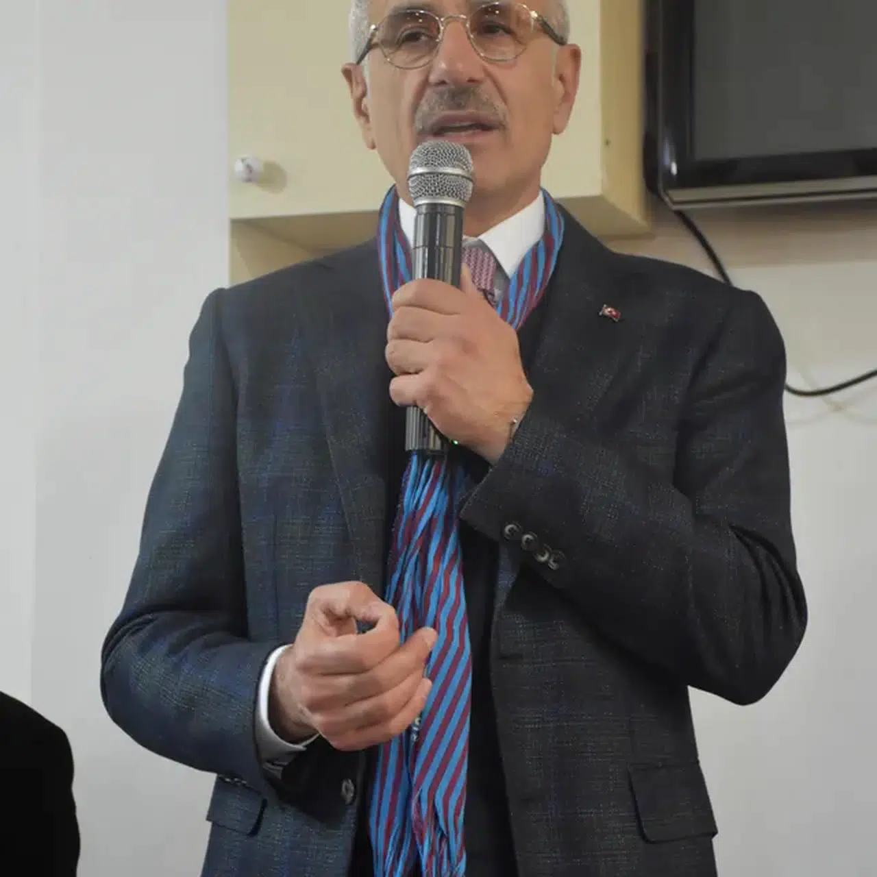 Bakan Uraloğlu: Asla günü kurtarmaya yönelik işler yapmıyoruz