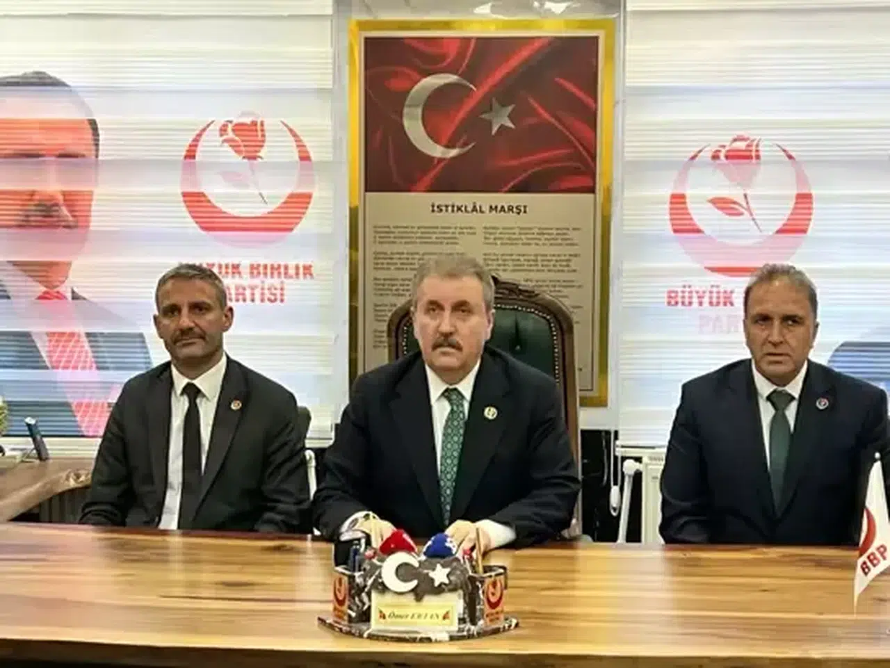 Destici: Kazanma ihtimaliniz yoksa adaylarınızı çekin ve Cumhur İttifakı'nı destekleyin