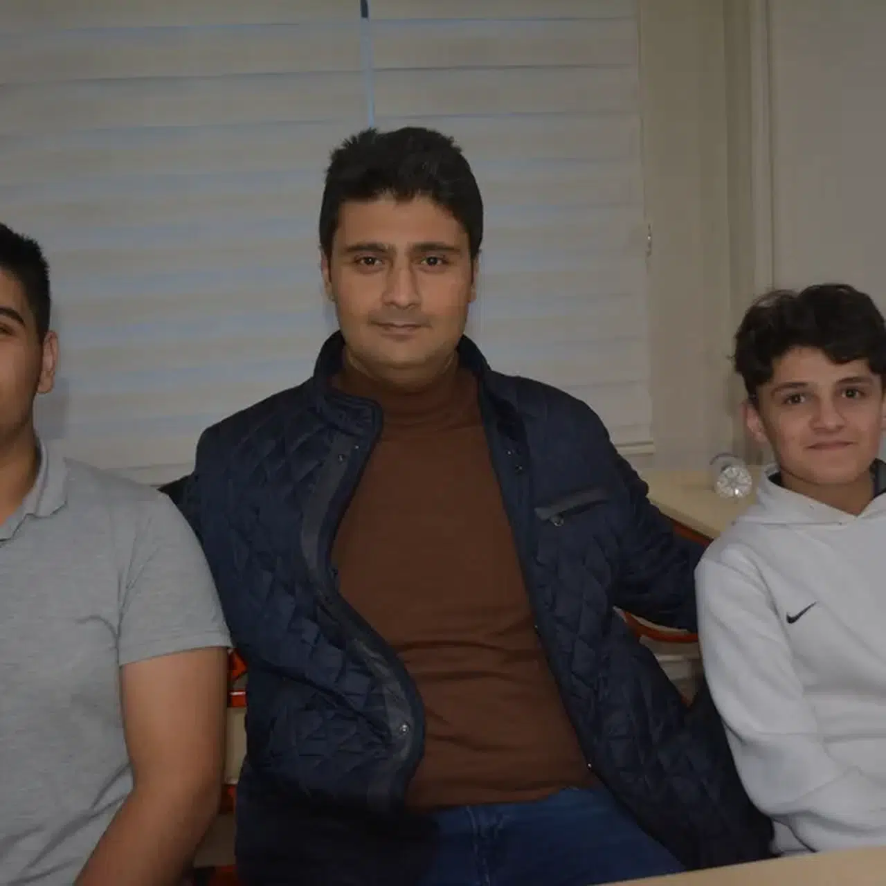 Çaykara Kaymakamı Erbek, öğretmen ve öğrencilerle iftarda bir araya geldi