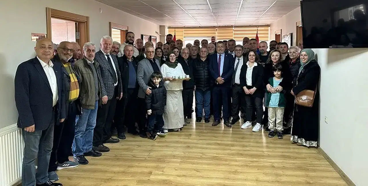 Başkan Deniz: Bu bayramda Çifte Bayram Yaşıyoruz