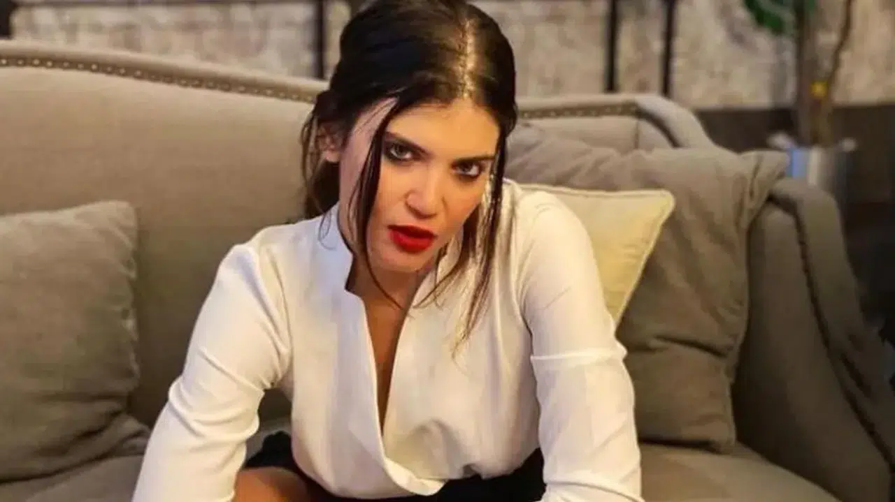 Kızılcık Şerbeti’nin Nilay’ın Feyza Civelek'in annesi ünlüymüş, meğer annesiyle aynı dizideymiş