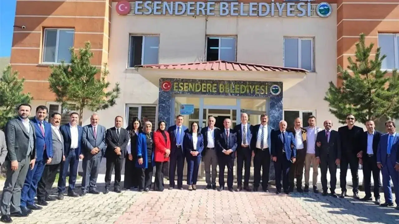 Başkan Büyüksu'ya tebrik ziyaretleri sürüyor