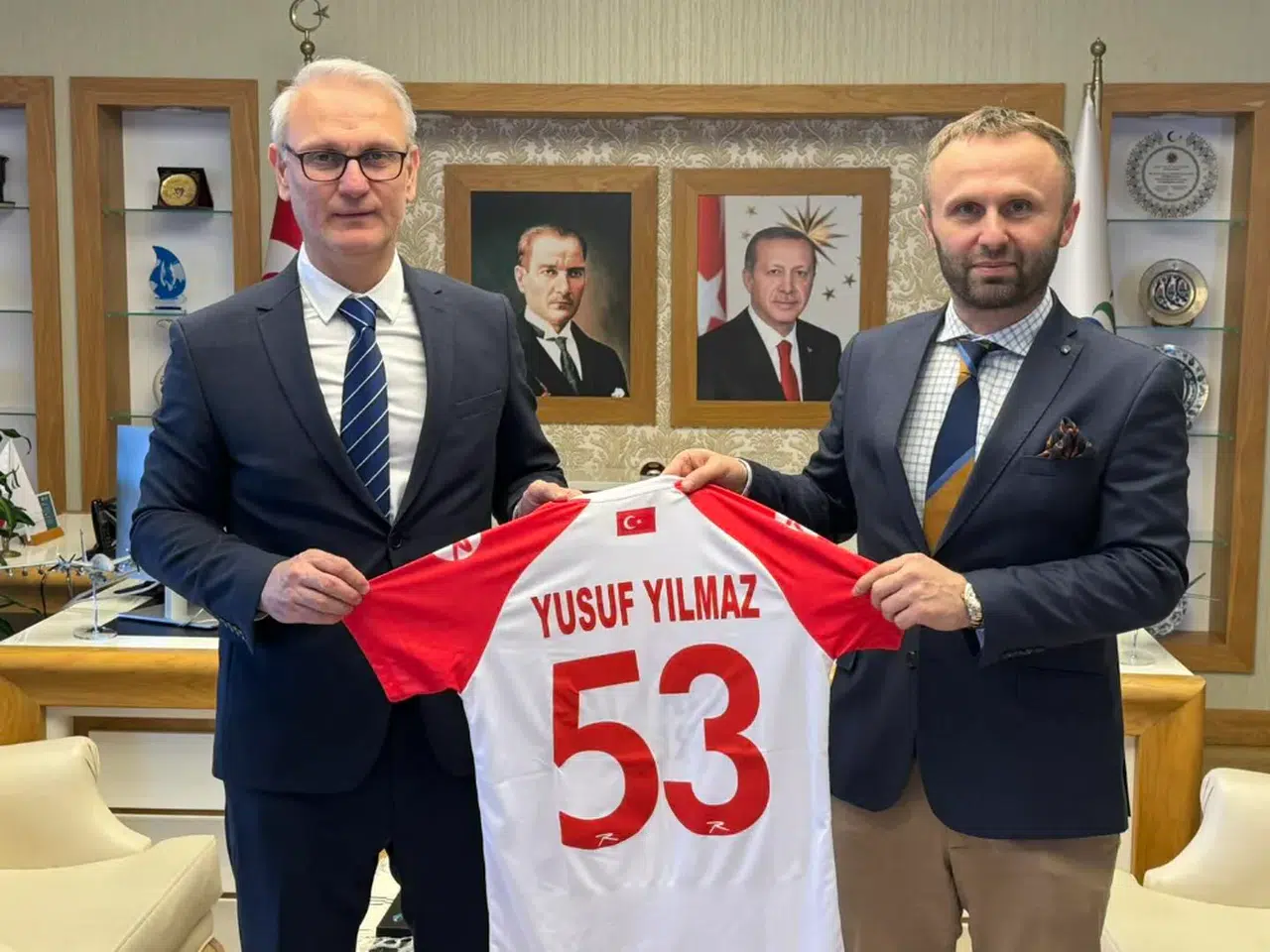 THF Başkanı Kılıç'dan RTEÜ'ye ziyaret