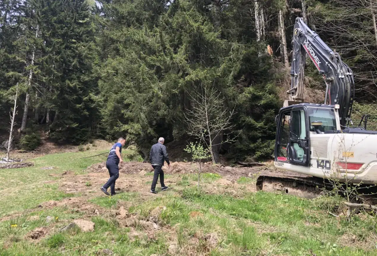 Çamlıhemşin Belediye Başkanı Altun çalışmaları yerinde inceledi
