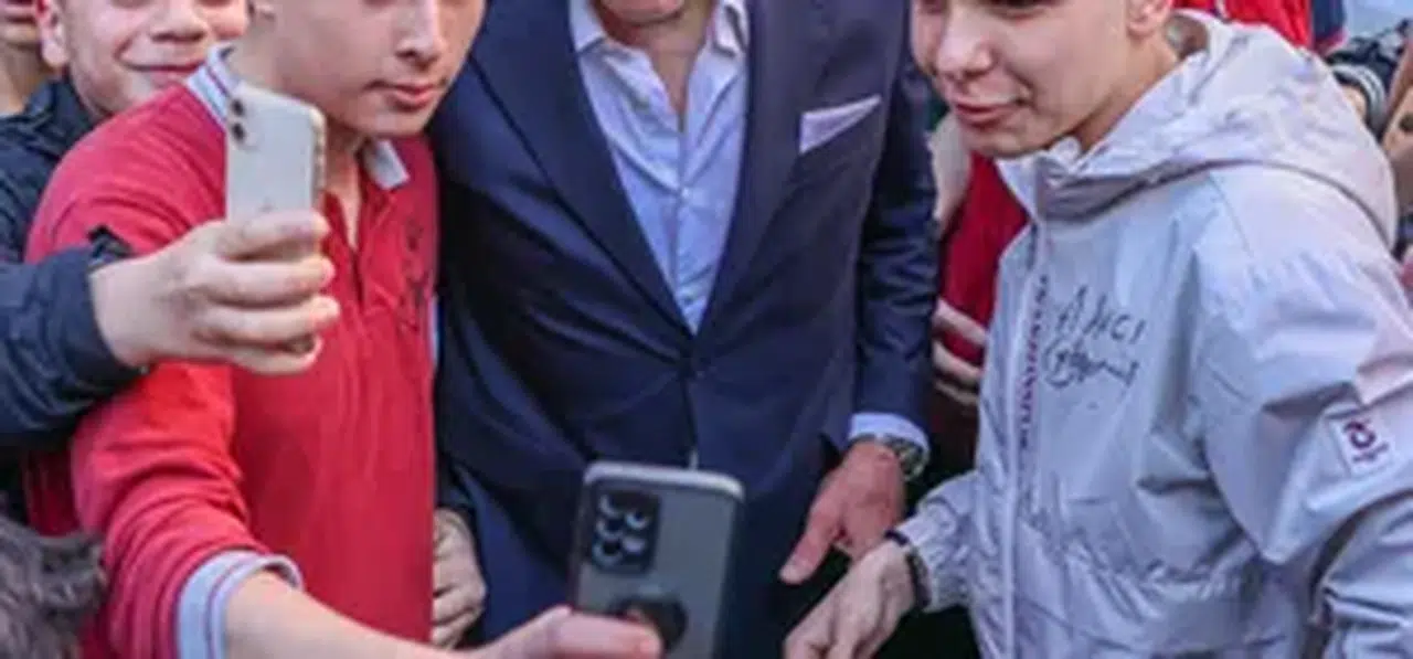 Trabzonspor Teknik Direktörü Abdullah Avcı, öğrencilerle buluştu